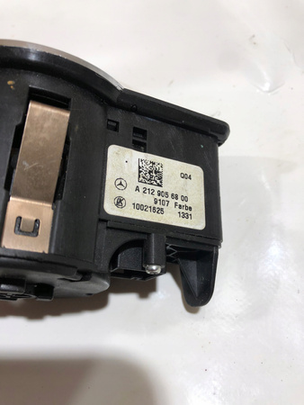 PRZEŁĄCZNIK ŚWIATEŁ MERCEDES W212 2129056800